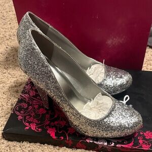 Qupid Silver Glitter Heels